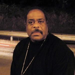 Meet your Posher, Guy